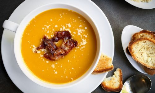 Φτιάξτε σούπα κολοκύθας που τα παιδιά θα ζητάνε ξανά και ξανά