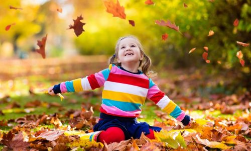 Πώς θα απασχολήσετε τους μικρούς σας καλλιτέχνες αυτό το φθινόπωρο