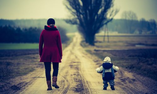 Δεν μπορώ να διορθώσω αυτόν τον κόσμο αλλά μπορώ να σε μεγαλώσω για να τον αλλάξεις