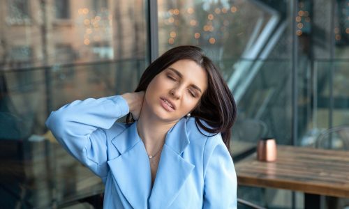 Πώς μπορούμε να αντιμετωπίσουμε τον χρόνιο πόνο; (vid)