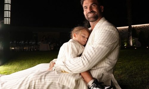 Ο Δημήτρης Αλεξάνδρου ανακαλύπτει ξανά το παιδί μέσα του χάρη στον μικρό Πάρη