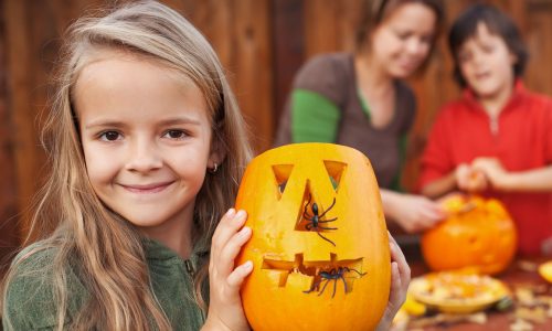 Τρομακτικά και αστεία σχέδια για σκάλισμα κολοκύθας-Φτιάξε τον δικό σου Jack-O’-Lantern με τα παιδιά