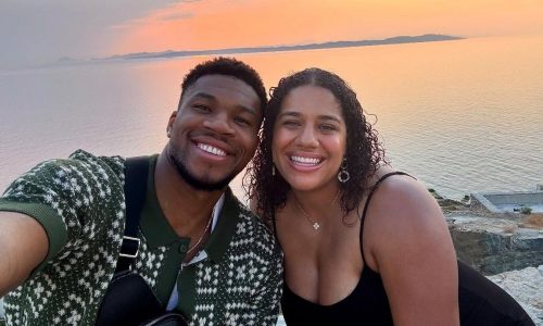 Γιάννης Αντετοκούνμπο: «Η Μαράια μου έριξε χυλόπιτα, μου θύμισε τη μητέρα μου και την παντρεύτηκα»