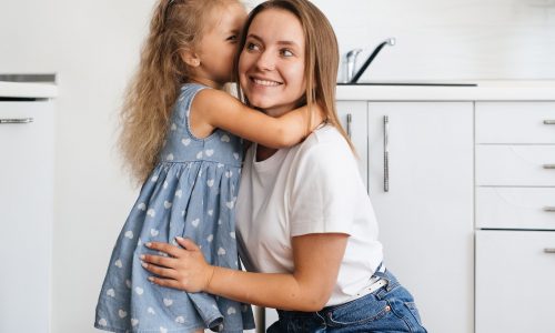 Γιατί τα παιδιά λένε ψέματα; Πώς πρέπει να αντιδράσετε