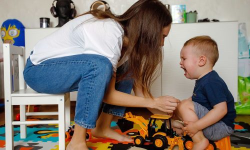 Όταν μια κακή μέρα σε κάνει να νιώθεις πως είσαι κακή μαμά