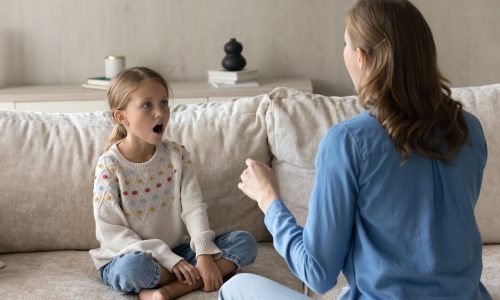 Το παιδί μου ξαφνικά τραυλίζει - Είναι ανησυχητικό;