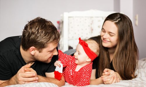 Πότε τα μωρά αρχίζουν να μιλάνε;