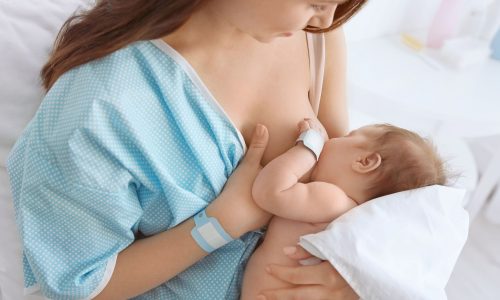 Τι είναι τελικά ο αποκλειστικός θηλασμός; Μύθοι VS Αλήθειες