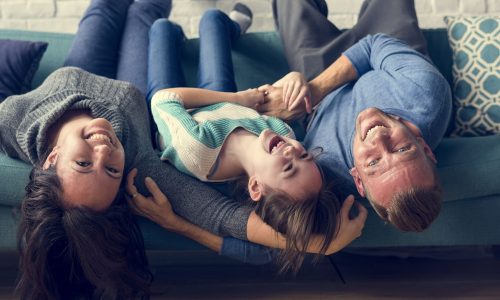 8 τρόποι να ενισχύσετε τους οικογενειακούς δεσμούς και να βελτιώσετε τις σχέσεις στην οικογένεια