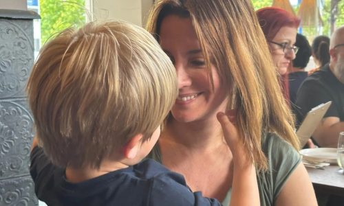 Ο επικός διάλογος της Νίκης Λυμπεράκη με τον 5χρονο γιο της για την 28η Οκτωβρίου