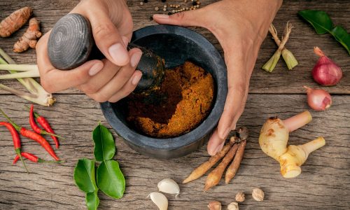 Πότε τα μπαχαρικά χάνουν τη γεύση τους και πώς να τα διατηρήσετε περισσότερο