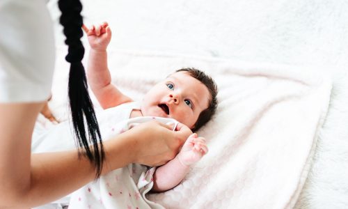 Το μωρό κάνει εμετό το γάλα - Τι πρέπει να γνωρίζεις