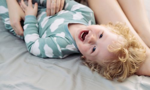 Οι 5 γλώσσες αγάπης του παιδιού σας