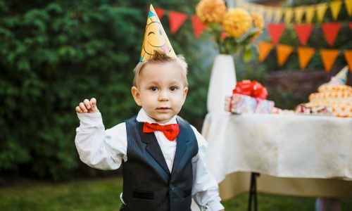 Πώς να κάνεις τους γονείς να απαντούν επιτέλους στα RSVP των παιδικών πάρτι