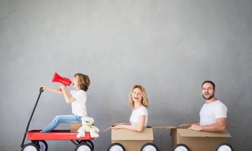 Πώς να μεγαλώσετε ένα ευτυχισμένο παιδί όταν δεν είχατε καλό πρότυπο