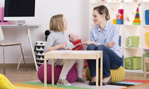 Έρευνα: Τι πραγματικά χρειάζονται τα παιδιά με αυτισμό στο σχολείο