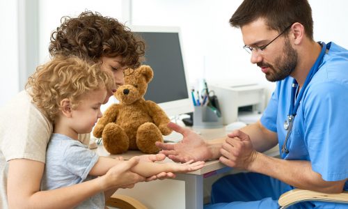 Μολύνσεις από σταφυλόκοκκο στα παιδιά: Οδηγός για γονείς