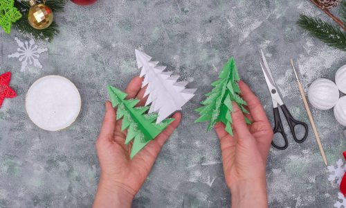 Χριστουγεννιάτικο δέντρο: Μια χειροτεχνία που θα ξετρελάνει τα παιδιά (vid)