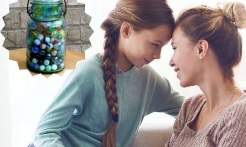 Το «βάζο με τις μπίλιες»: Ένας απλός τρόπος να μάθουν τα παιδιά ποιον να εμπιστεύονται