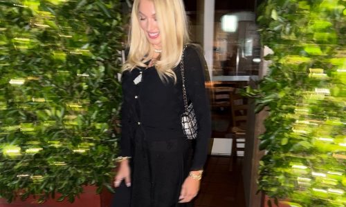 Σαββατοκύριακο με στολισμό και… τις πρώτες παιδικές ιώσεις στο σπίτι της Κωνσταντίνας Σπυροπούλου