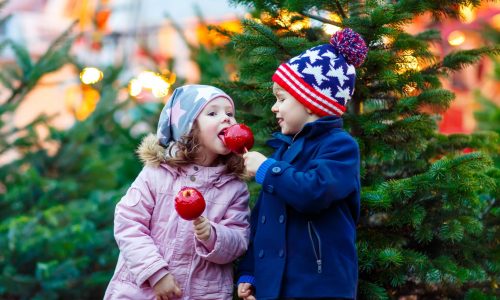 Λίστα γιορτινών δραστηριοτήτων: 17 διασκεδαστικά πράγματα να κάνετε ως οικογένεια