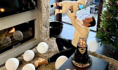 Γενέθλια με τον γιο του: Ο Ευθύμης Ζησάκης δείχνει την πιο όμορφη πλευρά της πατρότητας