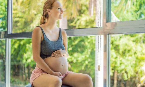 Πόσο «γερνάει» το σώμα κατά τη διάρκεια της εγκυμοσύνης; Τι λέει η επιστήμη