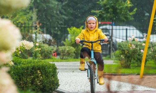 Τα 8 καλύτερα outdoor δώρα για παιδιά που αγαπούν την περιπέτεια και τη φύση