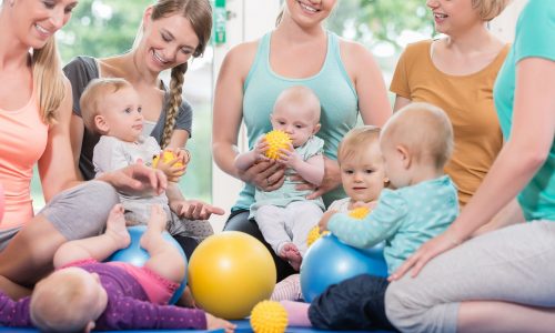 Πώς τα μαμαδογκρούπ ενισχύουν την ψυχική υγεία των μαμάδων;