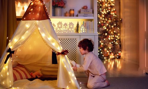 Glamping sleepover: Το νέο trend που λατρεύουν τα παιδιά και οι γονείς