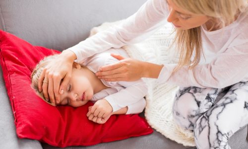 Γρίπη στα παιδιά: Συμπτώματα, διάρκεια και αντιμετώπιση