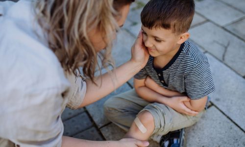 Ως millennial μαμά, μαθαίνω στα παιδιά μου να προσπαθούν, να αποτυγχάνουν και να συνεχίζουν