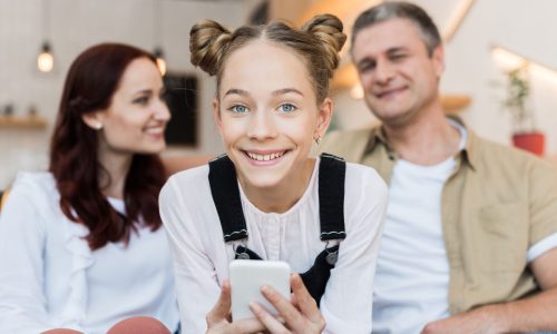 5 λόγοι που το παιδί χρειάζεται να έχει smartphone