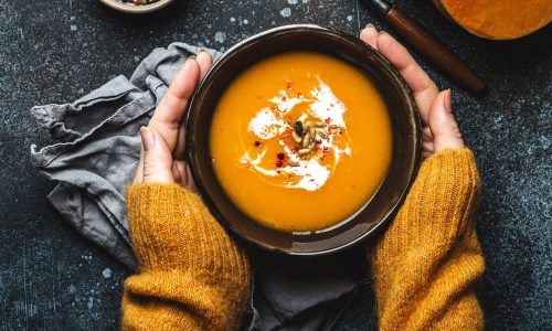 Εύκολα βήματα για να φτιάξετε πλήρεις και θρεπτικές σούπες