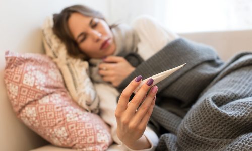 Οι μαμάδες δεν παίρνουν… άδειες ασθενείας ακόμα και όταν είναι εκείνες που έχουν γρίπη