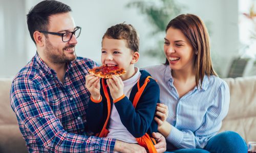 6 τροφές που δεν πρέπει να τρώνε τα παιδιά το βράδυ