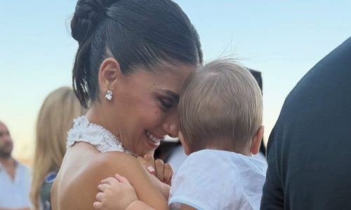 Αλεξάνδρα Νίκα: Nέα φωτογραφία του μοναχογιού της με το πιο cute παιδικό πουλόβερ