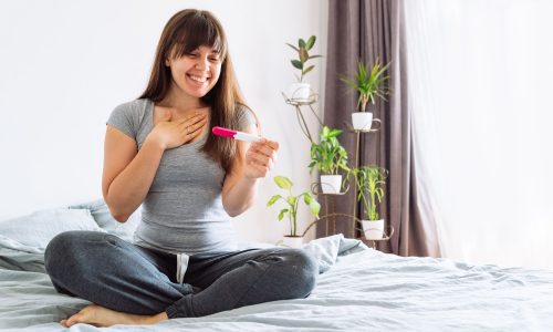 Μόλις ανακάλυψες ότι είσαι έγκυος; 8 βήματα για να ξεκινήσεις σωστά την εγκυμοσύνη σου