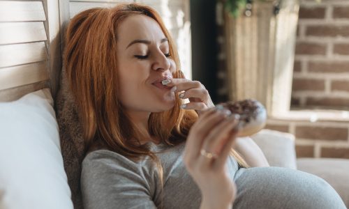 Γιατί πεινάς συνέχεια κατά τη διάρκεια της εγκυμοσύνης;