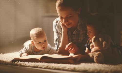 Όταν οι γονείς δε διαβάζουν στα παιδιά τους - Μια στενάχωρη αλήθεια