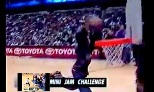 Για να δούμε... Ποιός θα καρφώσει καλύτερα;