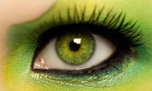 Γιατί οι άνθρωποι έχουν πράσινα μάτια και τι σημαίνει;