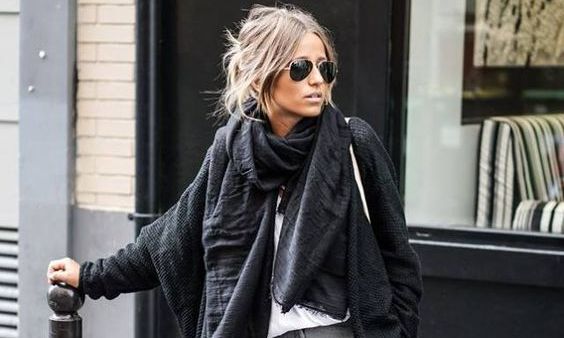 Το πιο σικ αξεσουάρ του φθινοπώρου είναι τα φουλάρια - Ανανεώστε το look σας τώρα!