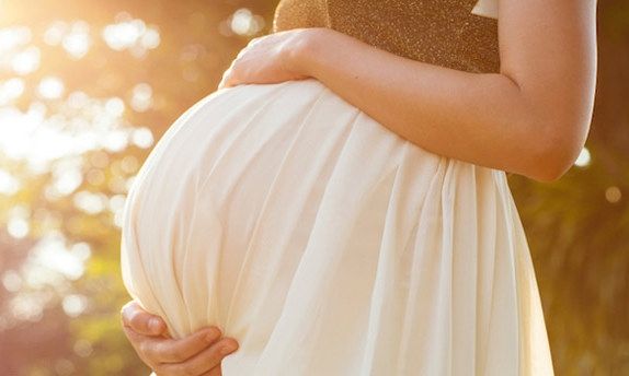 Όμορφο και σφριγηλό στήθος μετά την εγκυμοσύνη!