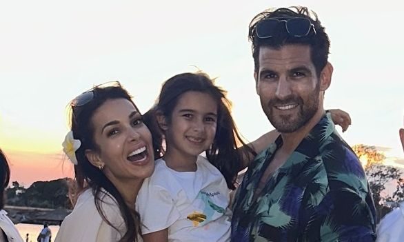 Χατζίδου - Παύλου: «Μα πώς περνάνε τα χρόνια...» - Η κόρη τους αποφοίτησε από το νηπιαγωγείο