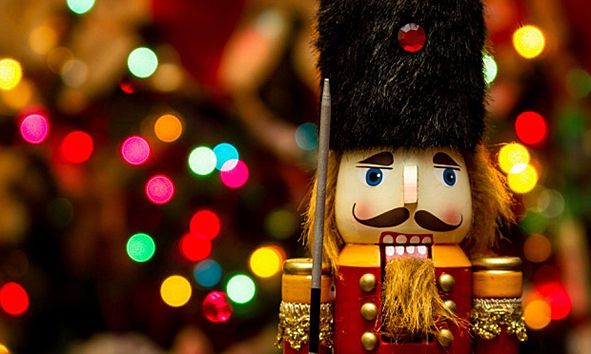 Χριστουγεννιάτικες εκδηλώσεις για παιδιά: Η μαγεία των Χριστουγέννων στην Πλατεία Κλαυθμώνος!