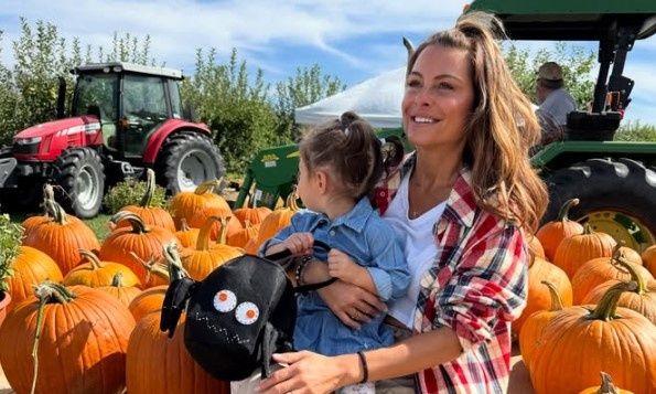 Η Μαρία Μενούνος μιλά για τον καρκίνο, το έντονο ένστικτό της που την έσωσε και τη μητρότητα