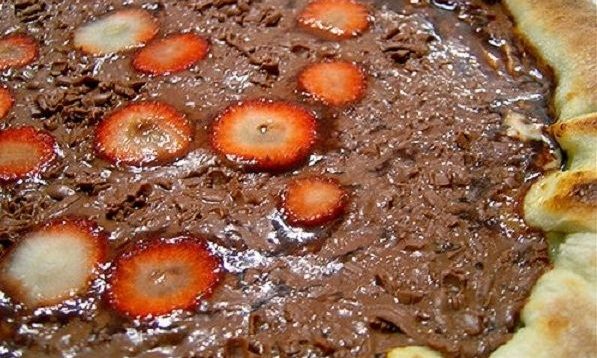 Συνταγή για πεντανόστιμη πίτσα από σοκολάτα!