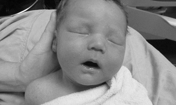 Μοναδικό: Πατέρας φωτογράφιζε το γιο του επί 4 χρόνια κι έφτιαξε ένα timelapse βίντεο!