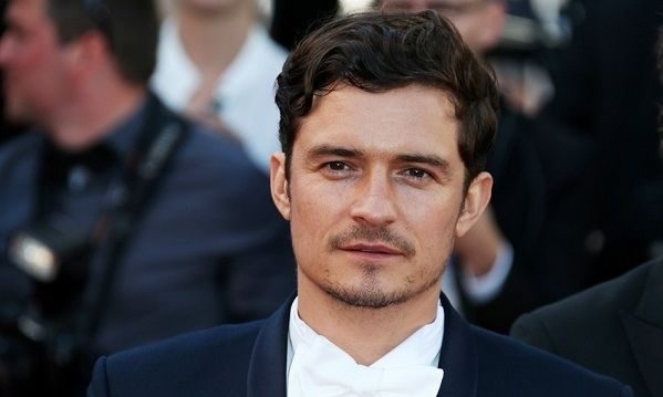 Ορλάντο Μπλουμ: Με τον γιο - κλώνο του στα αποκαλυπτήρια του αστεριού του στο Walk of Fame! (εικόνες)